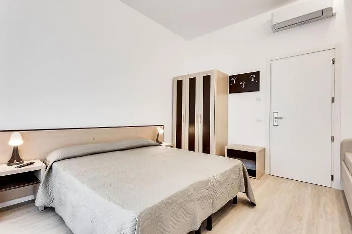 Hotel Anversa Rimini - Adults Only 16 Plus 3*,