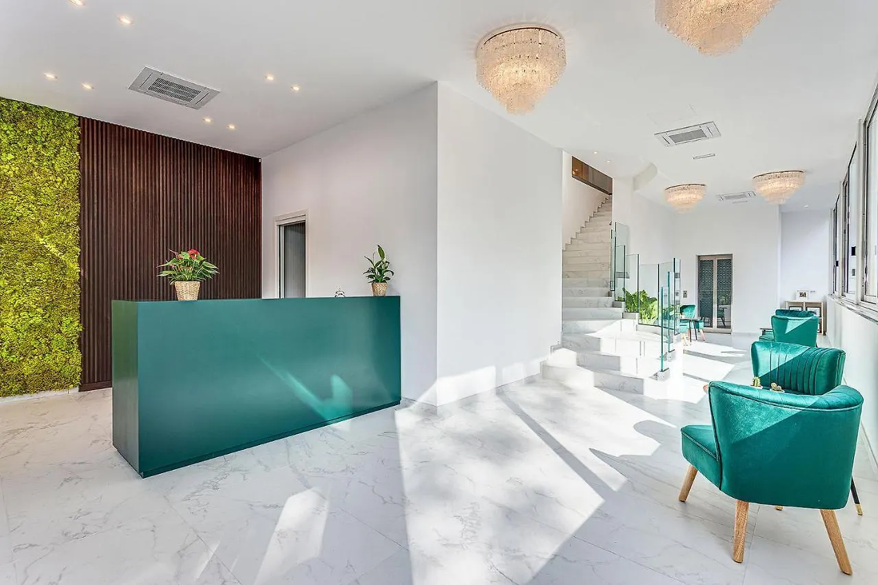 ***  Hotel Anversa Rimini - Adults Only 16 Plus Italia